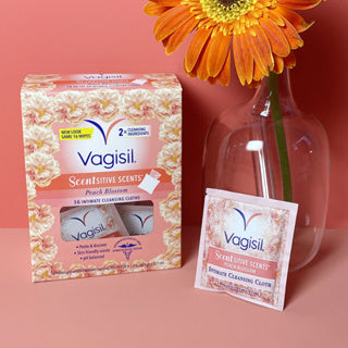 VAGISIL INTIMATE CLEANSING CLOTH I PEACH BLOSSOM I LAVENDER (SOLD PER PIECE)